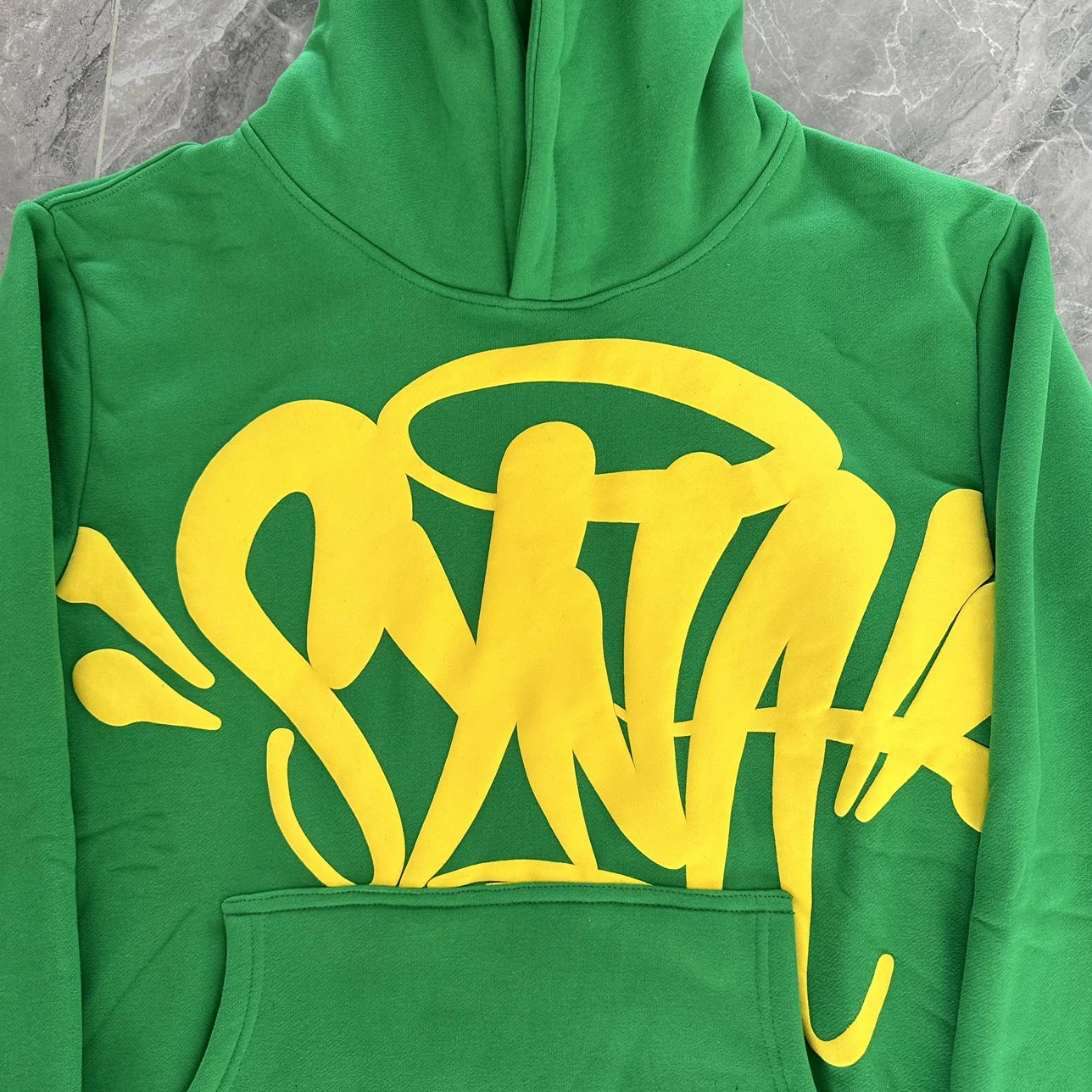 Syna WRLD cropped - HOODIE