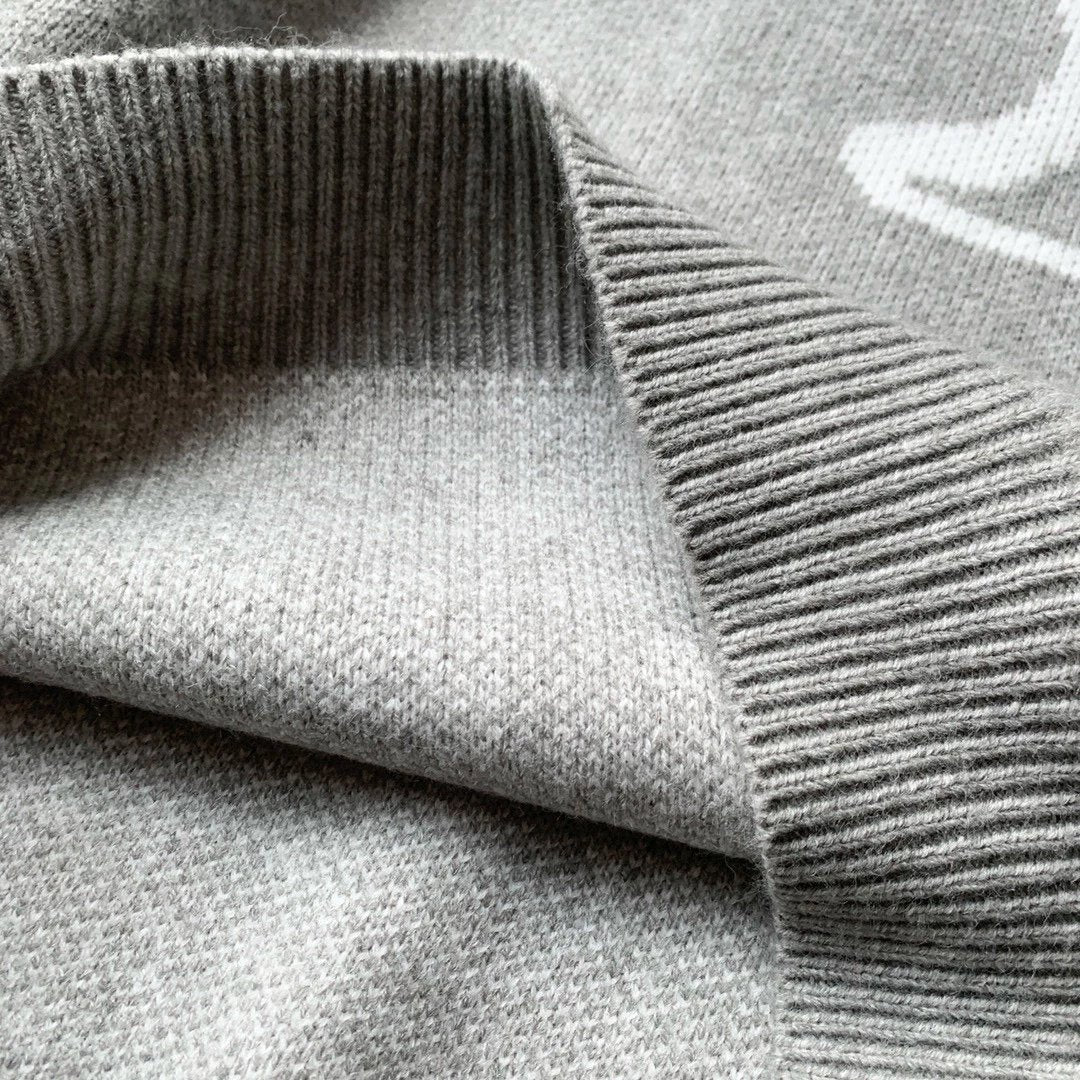 LV logo - CREWNECK