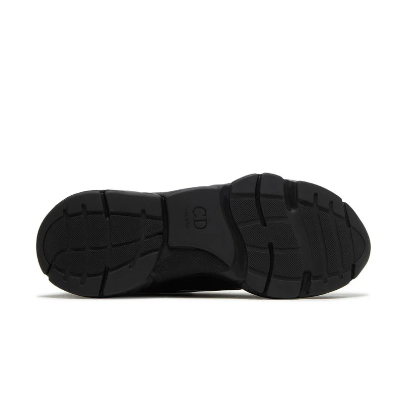 B22 Mesh Runner Black