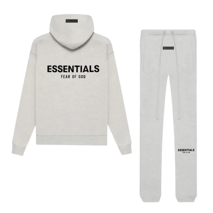 ESSENTIAL - TRACKSUIT